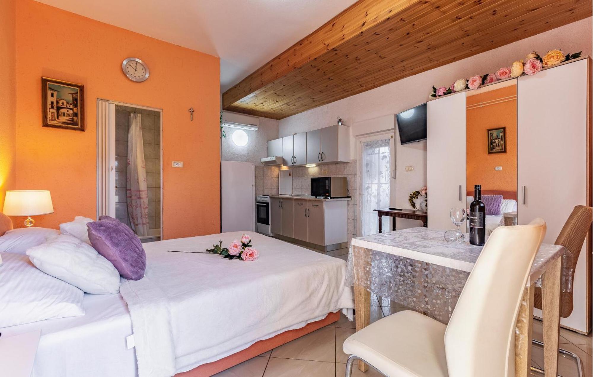 Pet Friendly Apartment In Medulin With Wifi 외부 사진